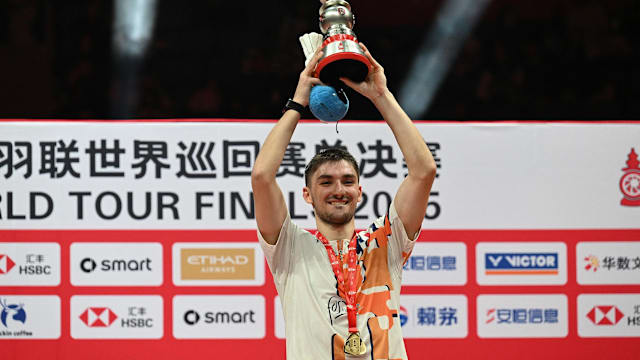 瓜帅：梅西总是做最简单的事情；想赢英超必须保持稳定（瓜迪奥拉：梅西总做最简单的选择，英超夺冠关键在于稳定）