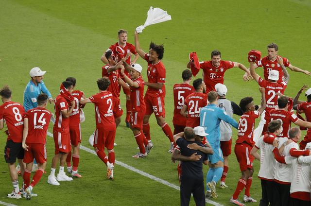 阿坎吉：这样输球很难接受，尤其是被判罚了那样的一粒点球（阿坎吉：这场失利难以接受，尤其是那次点球判罚）