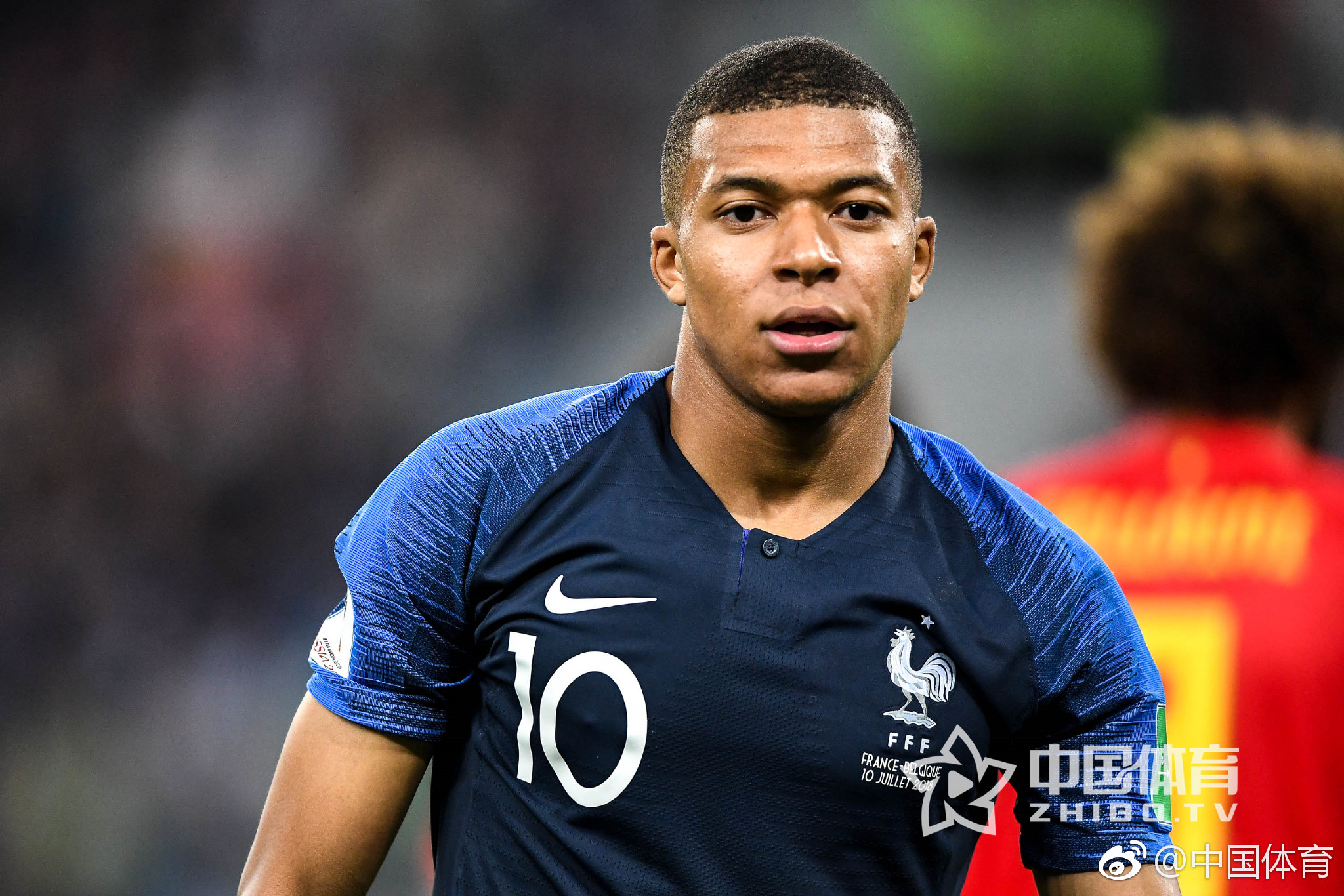 非洲杯前瞻：喀麦隆内忧外患状态堪忧，加蓬锋线大将缺席首战（非洲杯前瞻：喀麦隆内外交困状态成疑，加蓬锋线核心无缘首战）