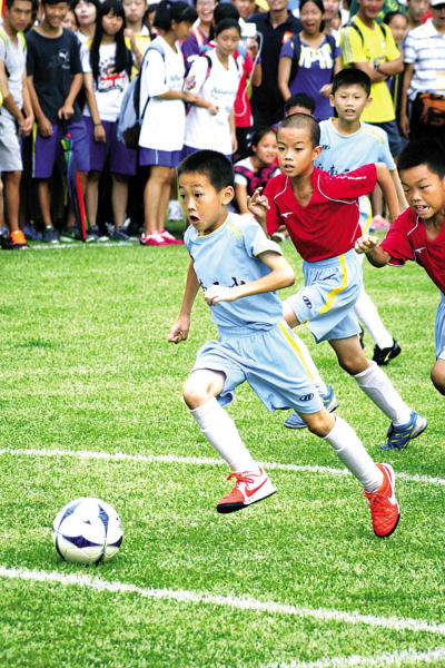 科瓦奇：扬-科托今天的表现可以打满分；本塞拜尼已完全康复（科瓦奇称扬-科托今日表现堪称满分，本塞拜尼已完全康复）